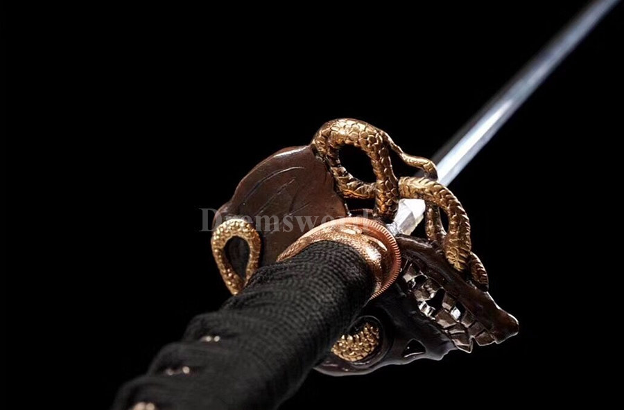 Hand forged Clay tempered katana japanese samurai sword Folded steel Feather-shaped pattern texture full tang sharp.