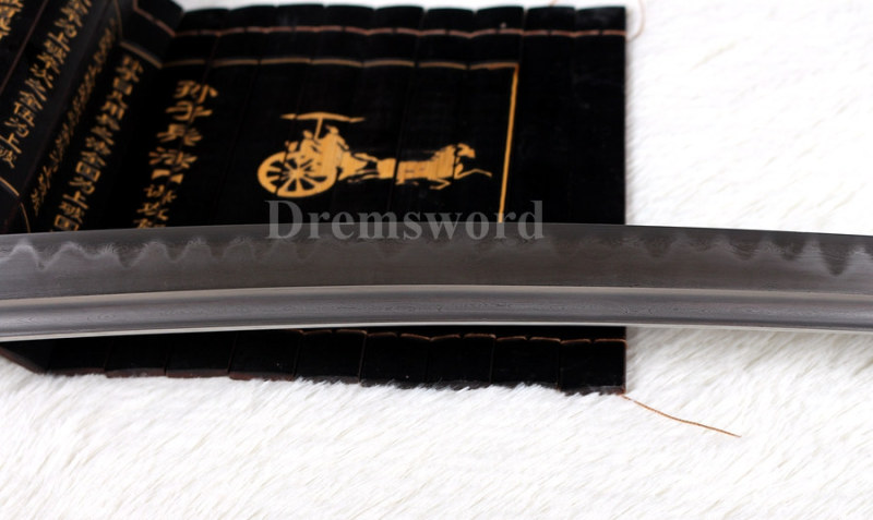 Clay Tempered Folded Steel katana handmade Japanese samurai Sword full tang Blade battle ready Sharp.