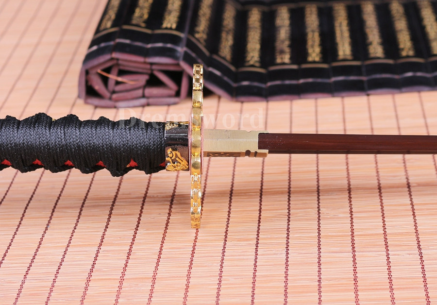 hand forge damascus folded steel unokubi-zukuri japanese samurai katana sword razor sharp
