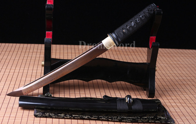 Hand forged tanto Japanese Samurai Sword red damascus Folded Steel Full Tang Sharp Blade.