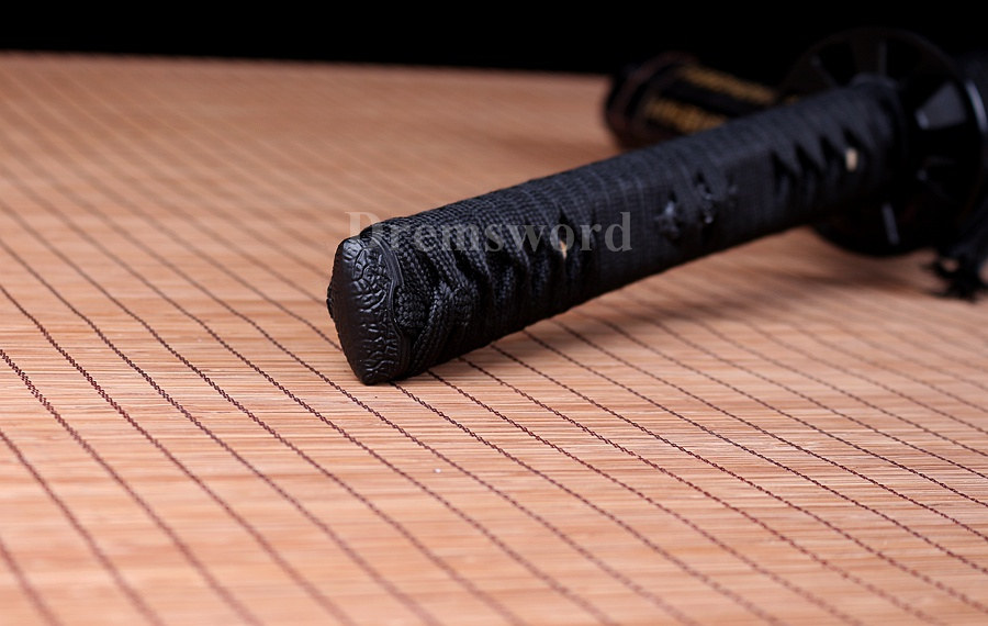 Handmade Black Folded Steel katana Japanese Samurai Sword Full Tang Sharp Blade.