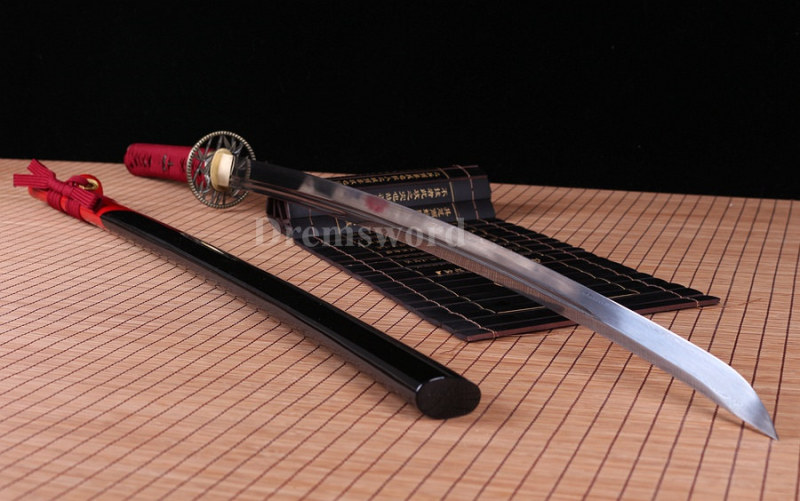 Handmade Red&Black Folded Steel Unokubi-Zukuri blade Japanese Samurai Katana Sword Full Tang sharp.