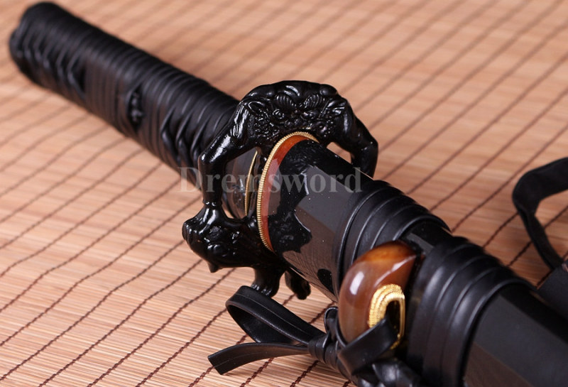 hand forge Black Folded Steel katana Japanese Samurai Sword Full Tang Sharp demon tsuba .