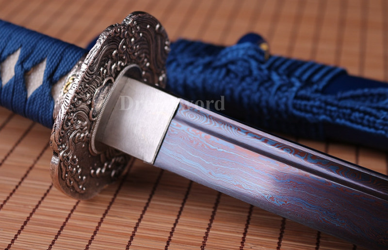 Blue damascus Folded Steel katana Japanese Samurai Sword Full Tang Sharp Blade.