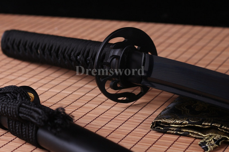 Black Folded Steel katana handmade Japanese Samurai Sword Full Tang Sharp Blade.