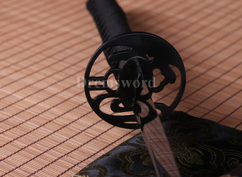 Black Folded Steel katana handmade Japanese Samurai Sword Full Tang Sharp Blade.