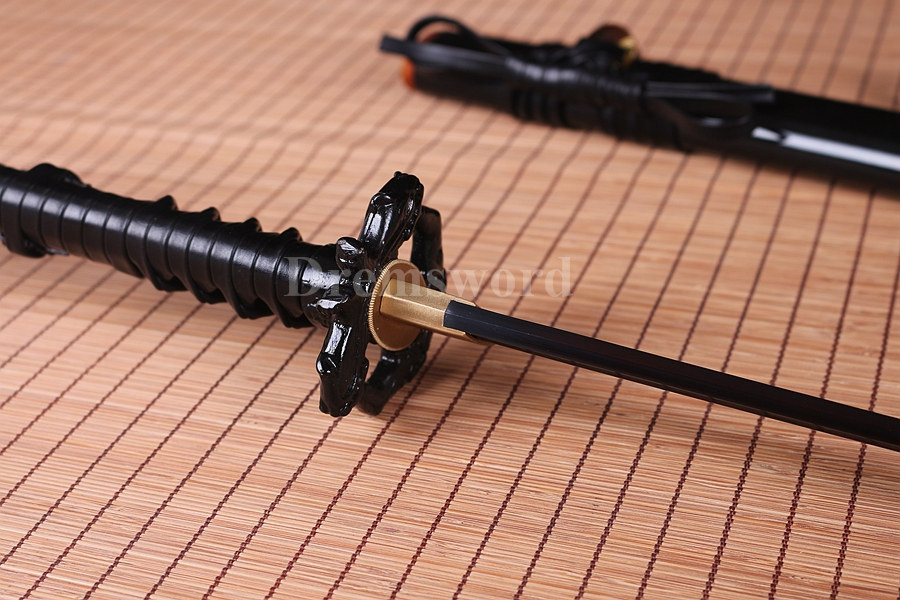 hand forge Black Folded Steel katana Japanese Samurai Sword Full Tang Sharp demon tsuba .