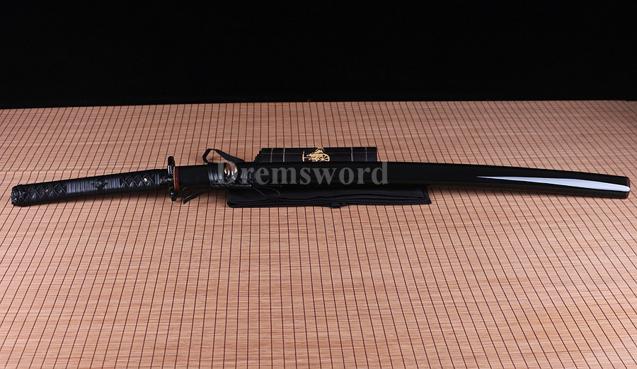 hand forge Black Folded Steel katana Japanese Samurai Sword Full Tang Sharp demon tsuba .