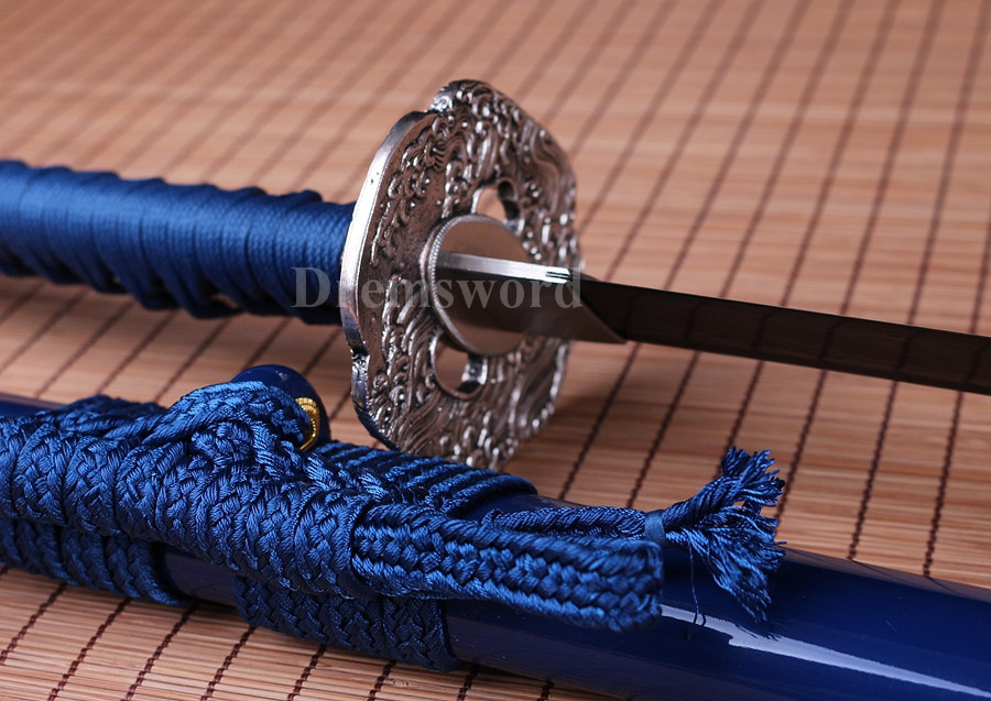 Blue damascus Folded Steel katana Japanese Samurai Sword Full Tang Sharp Blade.