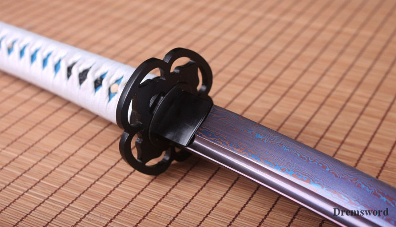 Blue damascus Folded Steel katana Japanese Samurai Sword Full Tang razor sharp battle ready.