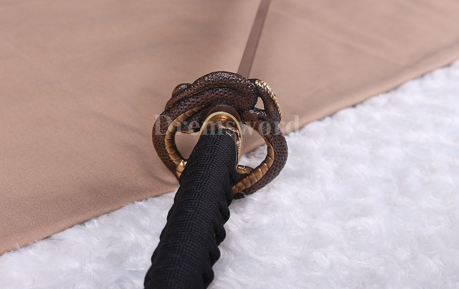 hand forge damascus folded steel unokubi-zukuri razor sharp katana japanese samurai sword full tang.