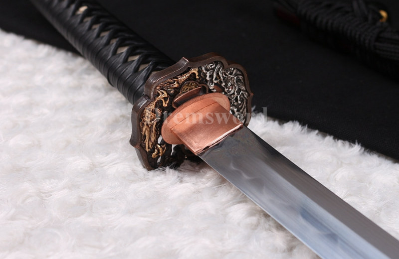 Clay tempered T10 steel katana japanese samurai sword full tang sharp battle ready real shell inlayed saya.