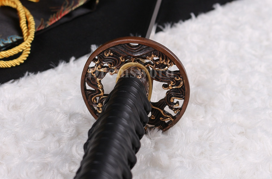 Choji hamon Clay tempered T10 steel huzaya polishi katana japanese samurai sword full tang razor sharp.