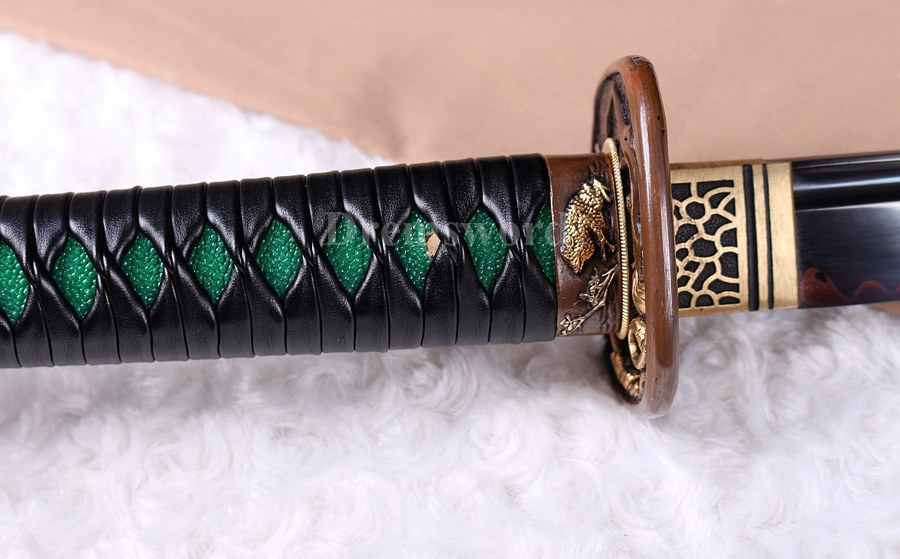 clay tempered Katana black 1095 high carnon steel japanese samurai sword battle ready sharp.