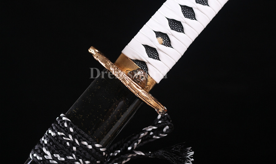 High quality Clay tempered T10 steel katana japanese samurai sword full tang razor sharp battle ready.