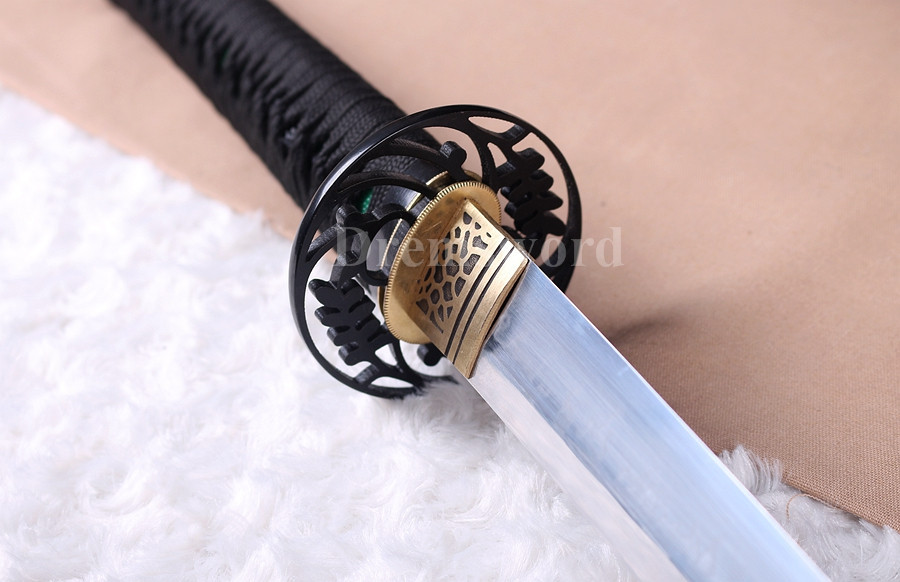 Choji hamon T10 steel Clay tempered katana japanese samurai sword full tang razor sharp.