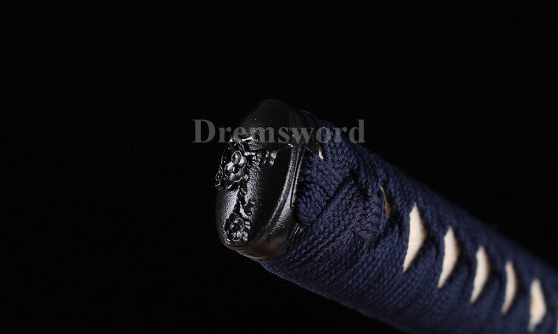 Clay tempered T10 steel blue blade katana japanese samurai sword full tang battle ready sharp.