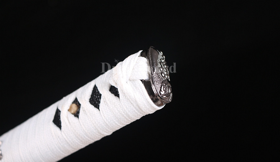Clay tempered T10 steel katana japanese samurai sword full tang sharp battle ready.