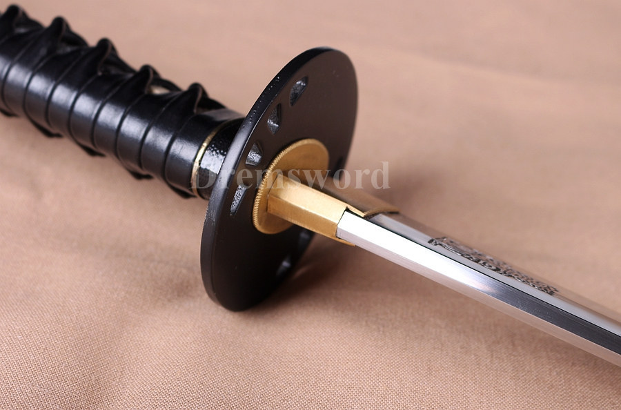 Battle ready 1095 high carbon steel clay tempered katana japanese samurai Kill Bill sword full tang sharp.