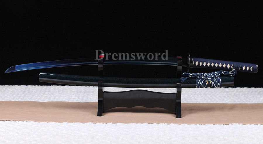 Clay tempered T10 steel blue blade katana japanese samurai sword full tang battle ready sharp.