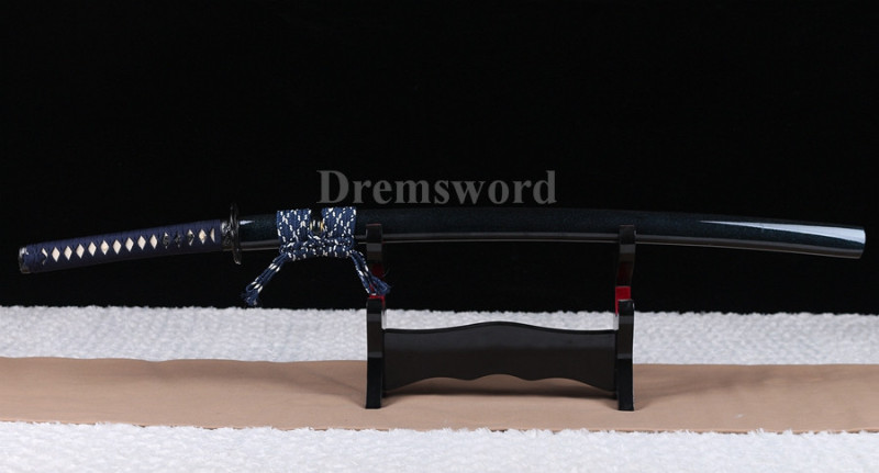 Clay tempered T10 steel blue blade katana japanese samurai sword full tang battle ready sharp.