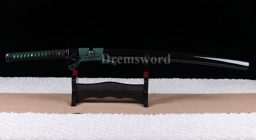 Choji hamon T10 steel Clay tempered katana japanese samurai sword full tang razor sharp.
