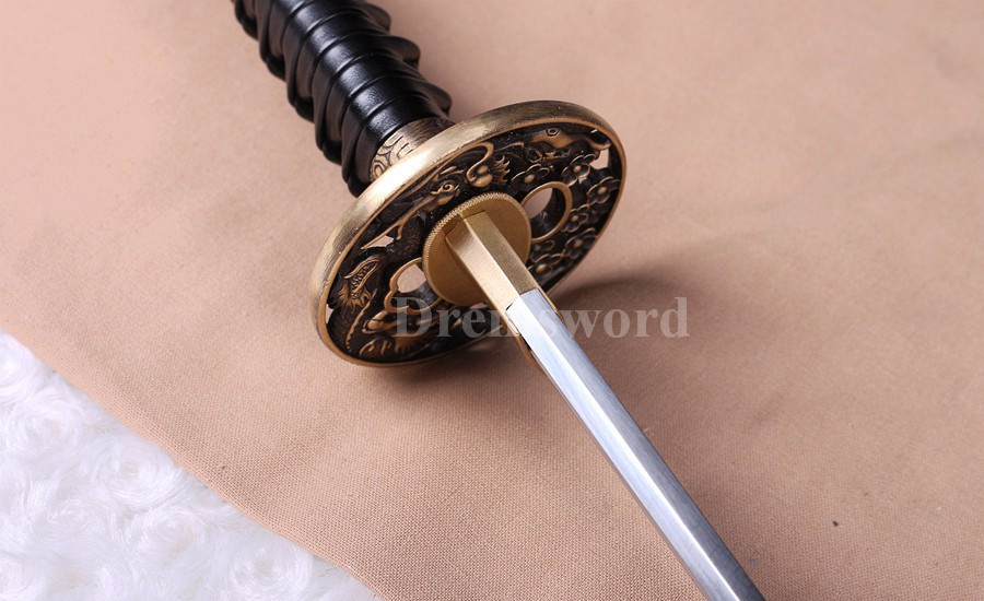 Hand Forge Naginata Clay Tempered T10 steel Japanese Samurai Sword Battle ready Razor Sharp Full Tang.