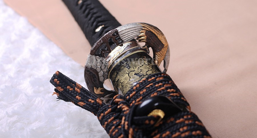 Clay tempered 火焰 Choji hamon T10 steel katana japanese samurai sword full tang sharp battle ready.