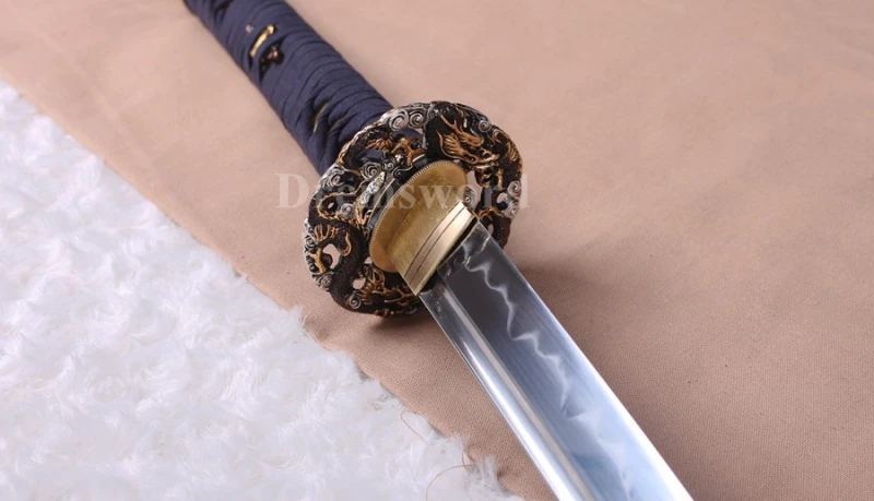High quality Clay tempered T10 steel katana japanese samurai sword Genuine Ray skin+ox horn saya.