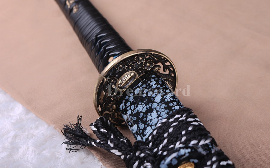 Hand Forge Naginata Clay Tempered T10 steel Japanese Samurai Sword Battle ready Razor Sharp Full Tang.