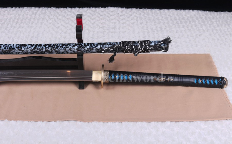 Hand Forge Naginata Clay Tempered T10 steel Japanese Samurai Sword Battle ready Razor Sharp Full Tang.