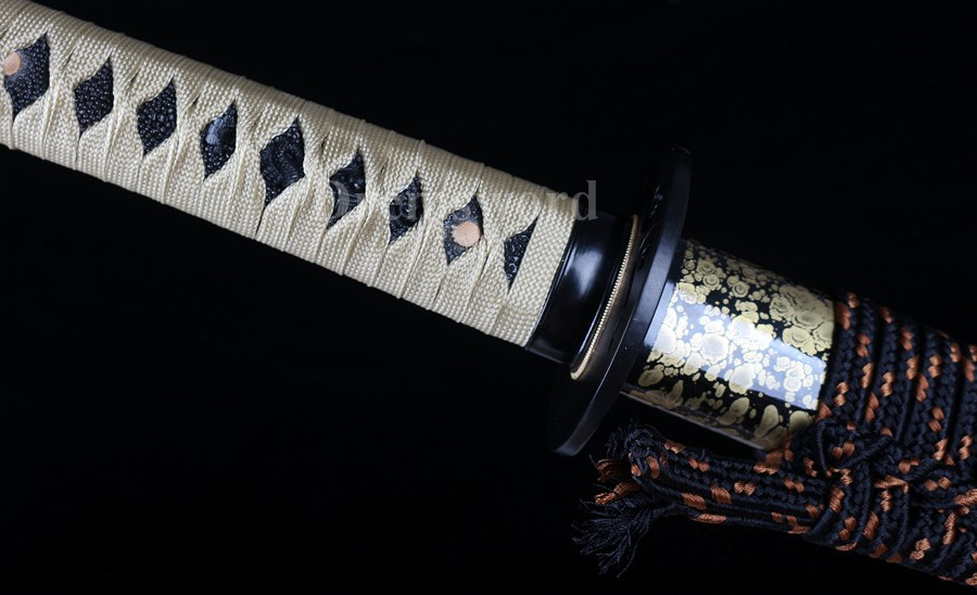 High quality Clay Tempered T10 steel 火焰 hamon Japanese Samurai Sword Full Tang Battle ready Sharp.