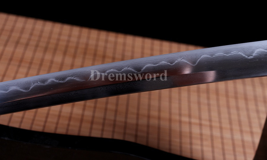 Clay tempered folded steel katana japanese samurai sword full tang battle ready sharp.