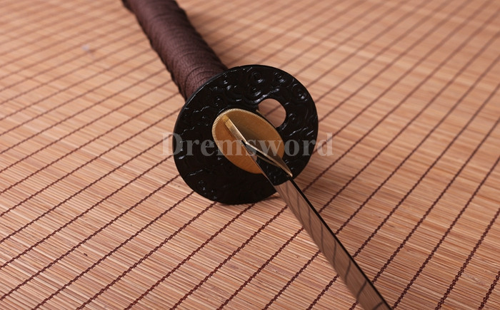 Handmade Clay tempered T10 steel katana japanese samurai sword full tang sharp battle ready.