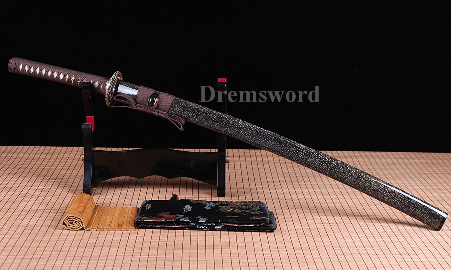 Clay tempered Folded Steel Hazuya Polish katana Japanese Samurai Sword Razor Sharp.