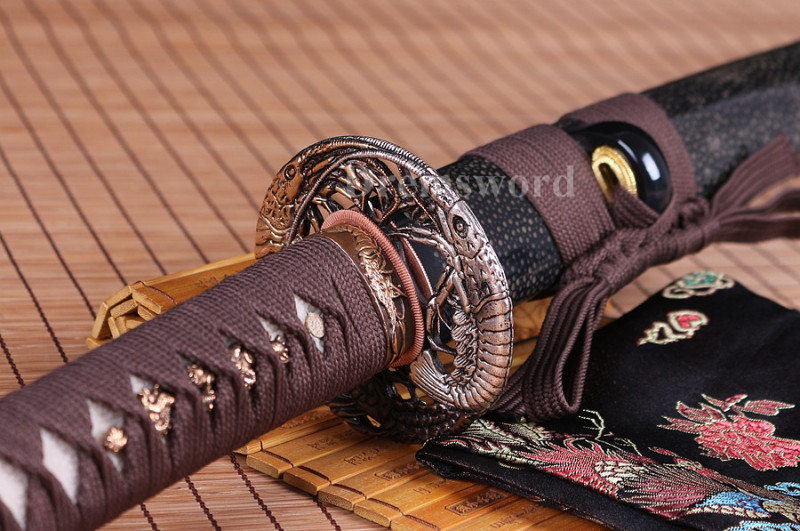 Clay tempered Folded Steel Hazuya Polish katana Japanese Samurai Sword Razor Sharp.