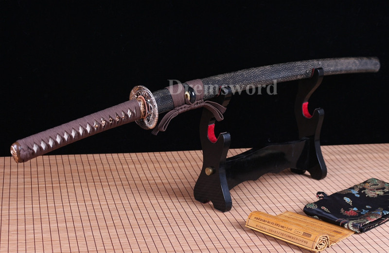 Clay tempered Folded Steel Hazuya Polish katana Japanese Samurai Sword Razor Sharp.