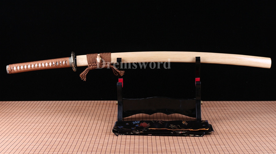 hand forged clay tempered folded steel Japanese Samurai Sword Katana full tang battle ready sharpened.
