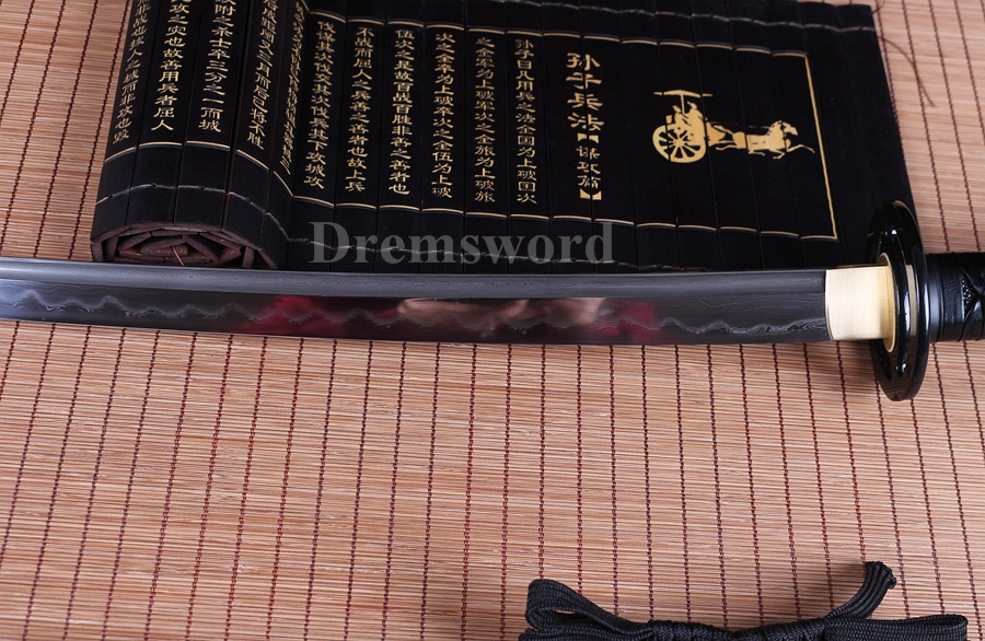 hand forge folded steel clay tempered Japanese Samurai Sword Katana sharp blade.