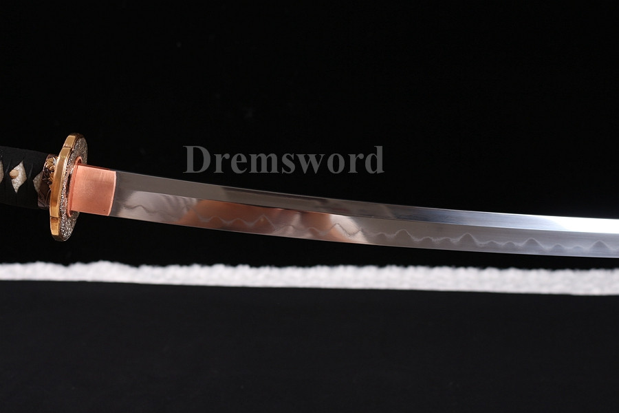 Clay tempered folded steel katana japanese samurai sword full tang battle ready shell saya.
