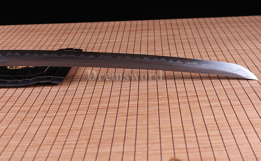 UNOKUBI-ZUKURI clay tempered Folded steel Katana Japanese Samurai Sword full tang sharp.