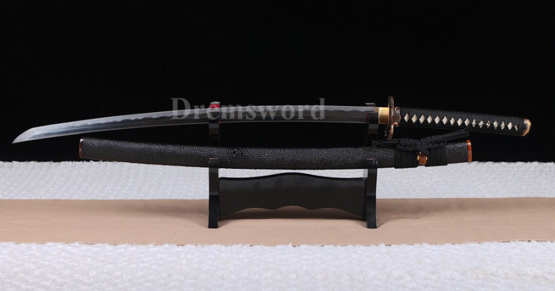 Clay tempered Folded steel Feather-shaped pattern texture katana japanese samurai sword full tang sharp.