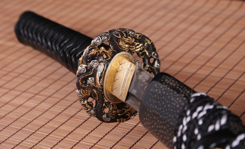 Clay tempered Folded Steel Hazuya Polish katana Japanese Samurai Sword battle ready Razor Sharp.
