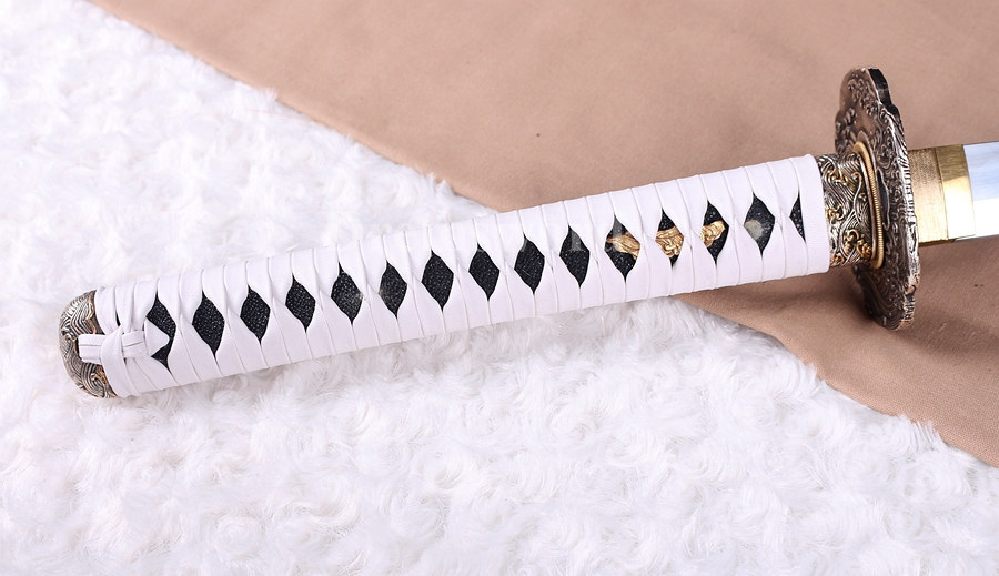 Ko katana Shihozume Clay Tempered Lamination Battle Ready Japanese samurai Sword blade sharp.