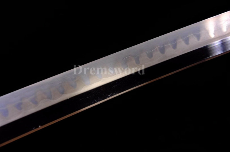 High quality Shihozume Clay tempered choji hamon katana japanese samurai sword full tang battle ready sharp.