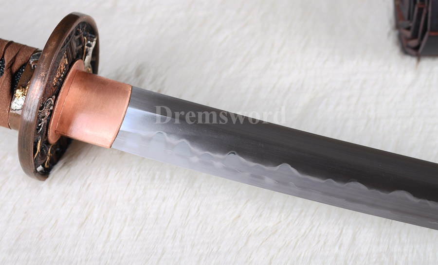 Shihozume Clay Tempered Lamination Blade Katana Japanese samurai Sword Battle Ready sharp.