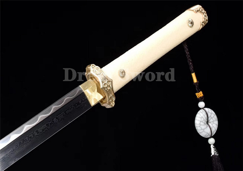 Clay tempered folded steel Chinese Sword 唐刀 full rayskin handle battle sharp.