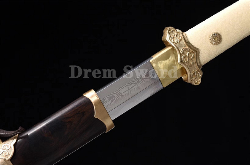 Clay tempered folded steel Chinese Sword 唐刀 full rayskin handle battle sharp.