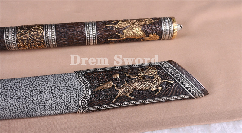 Rare Top quality Chinese Sword clay tempered abrasive laminated folded Steel Battle Ready Kang Xi Saber 康熙战刀 Sharp Broadsword.