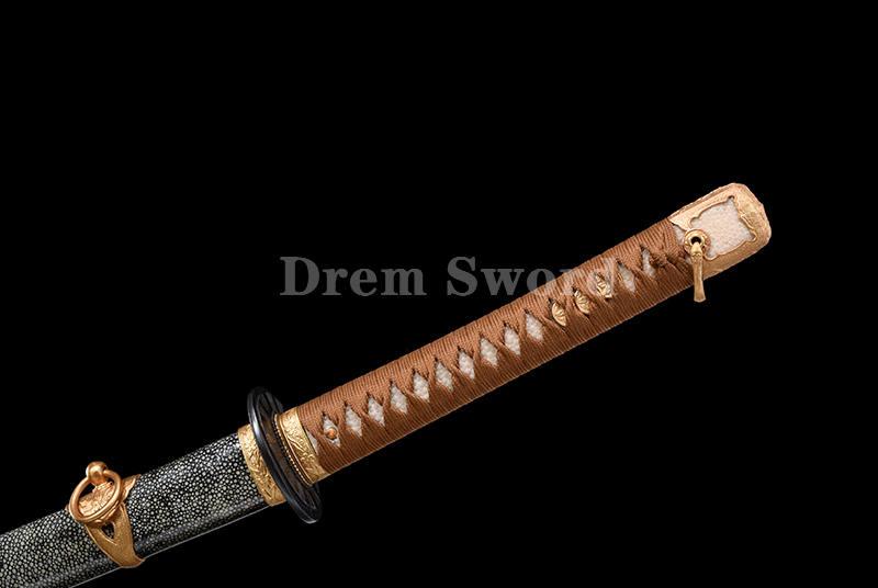 Gunto Tamahagane steel Sword Clay Tempered Full-Rayskin Saya Hazuya Polish